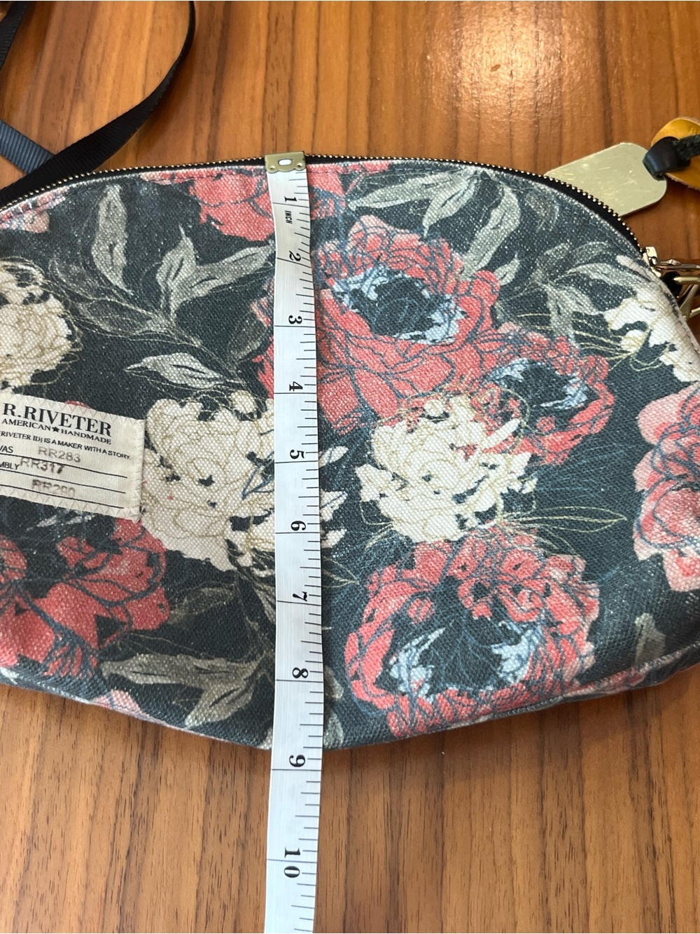 R Riveteer Canvas  Purse w Adjustable Strap Handmade in USA - Picture 7 of 7